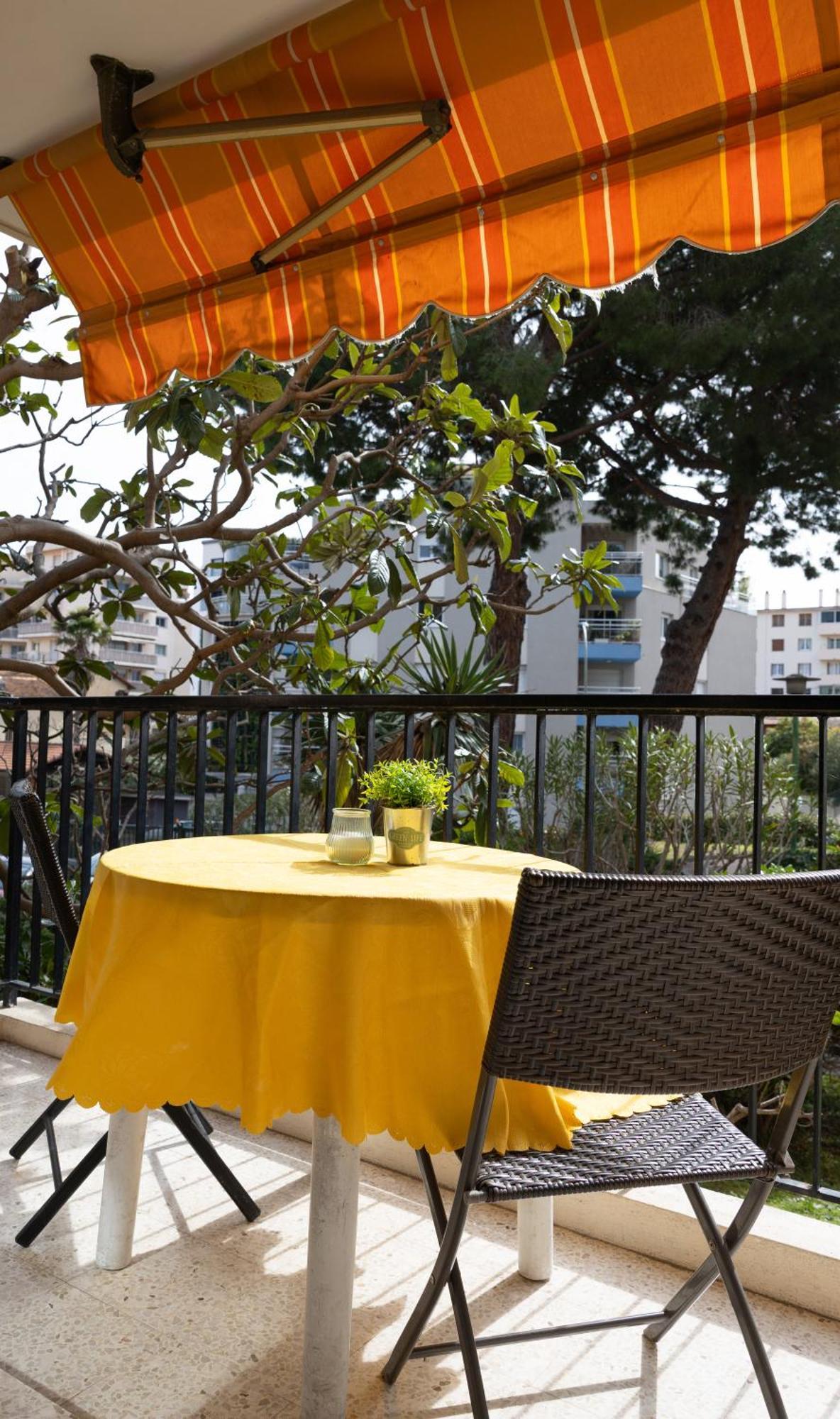Les Glycines Apartment Menton Ngoại thất bức ảnh
